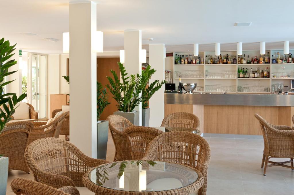 Hotel Derby Exclusive Milano Marittima Exteriör bild