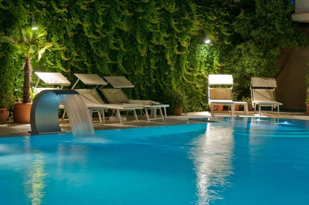 Hotel Derby Exclusive Milano Marittima Exteriör bild